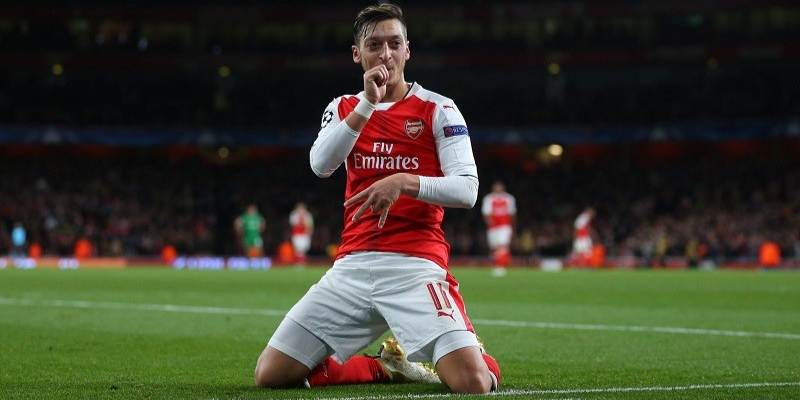 Ozil là một trong những AM xuất sắc nhất